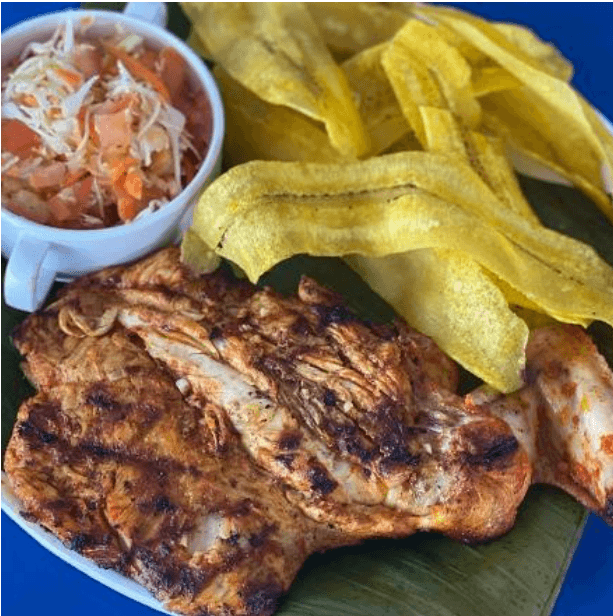Tajadas con Acompañamiento Asado