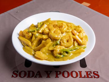Arroz con Camarones en Salsa Curry Picante