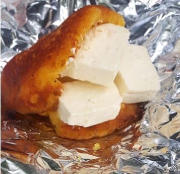 Combo-Arepa De Choclo Con Queso + Bebida