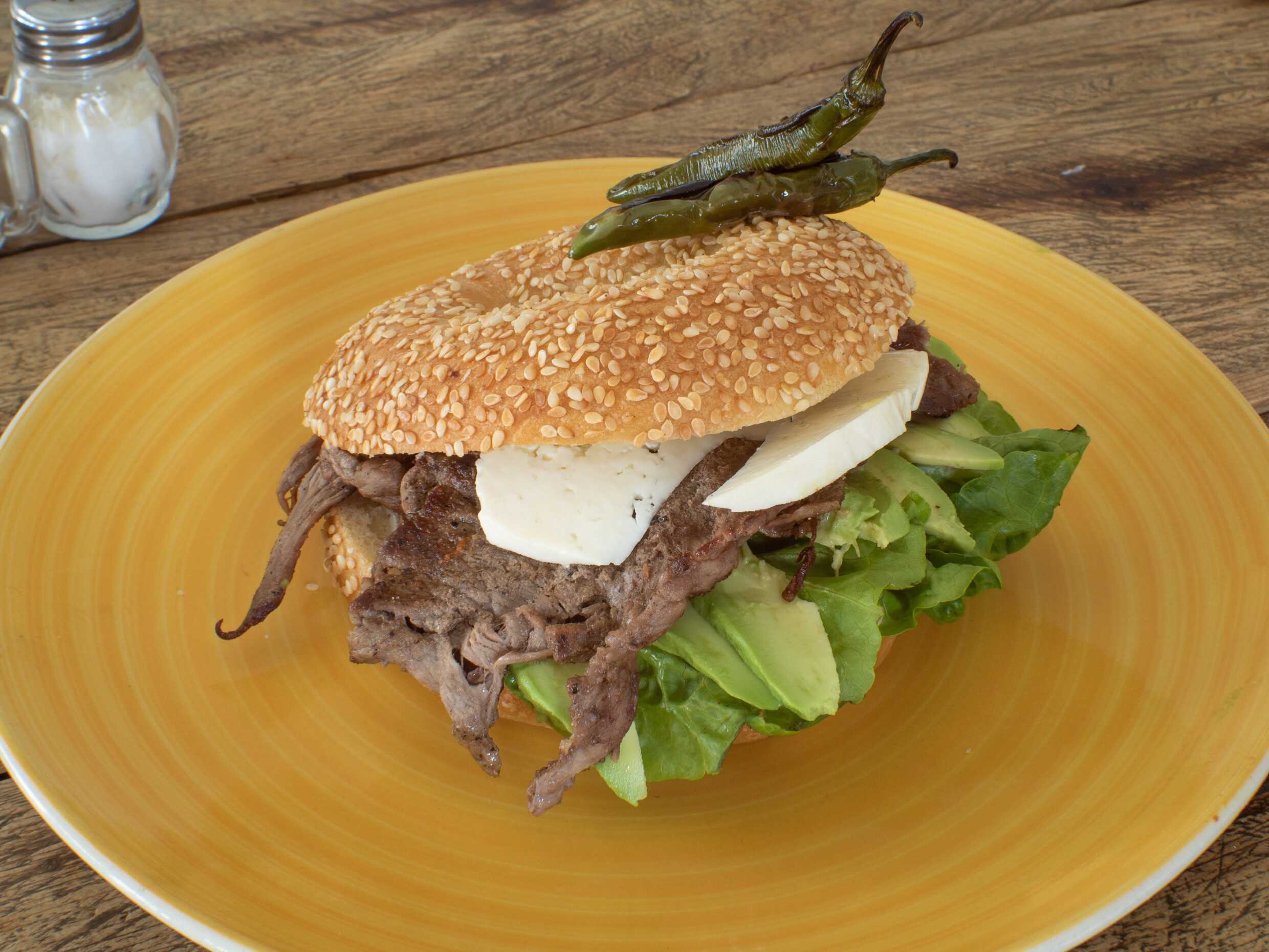 Bagel Milanesas