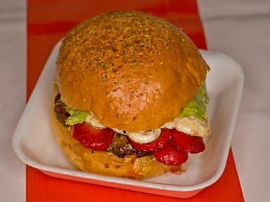 HAMBURGUESA ALEMANA