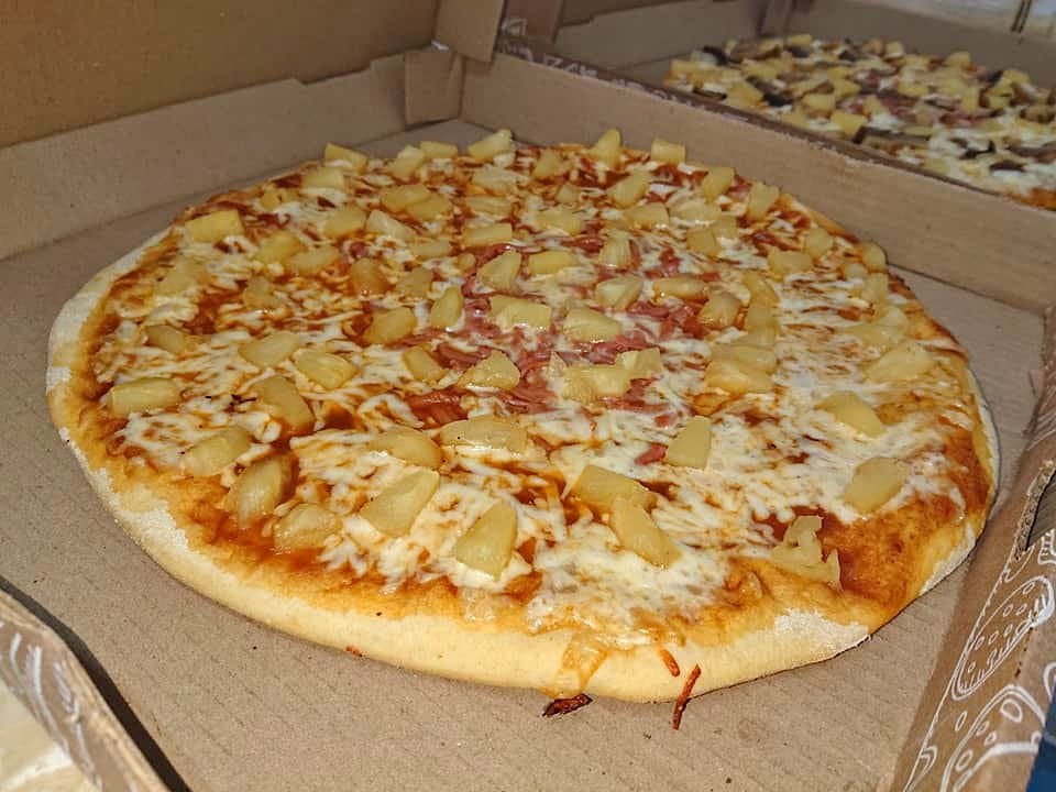Combo - 2 Pizzas de 2 Ingredientes + Pan con Ajo