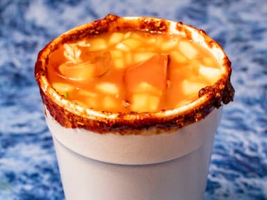 Clamato con Almeja
