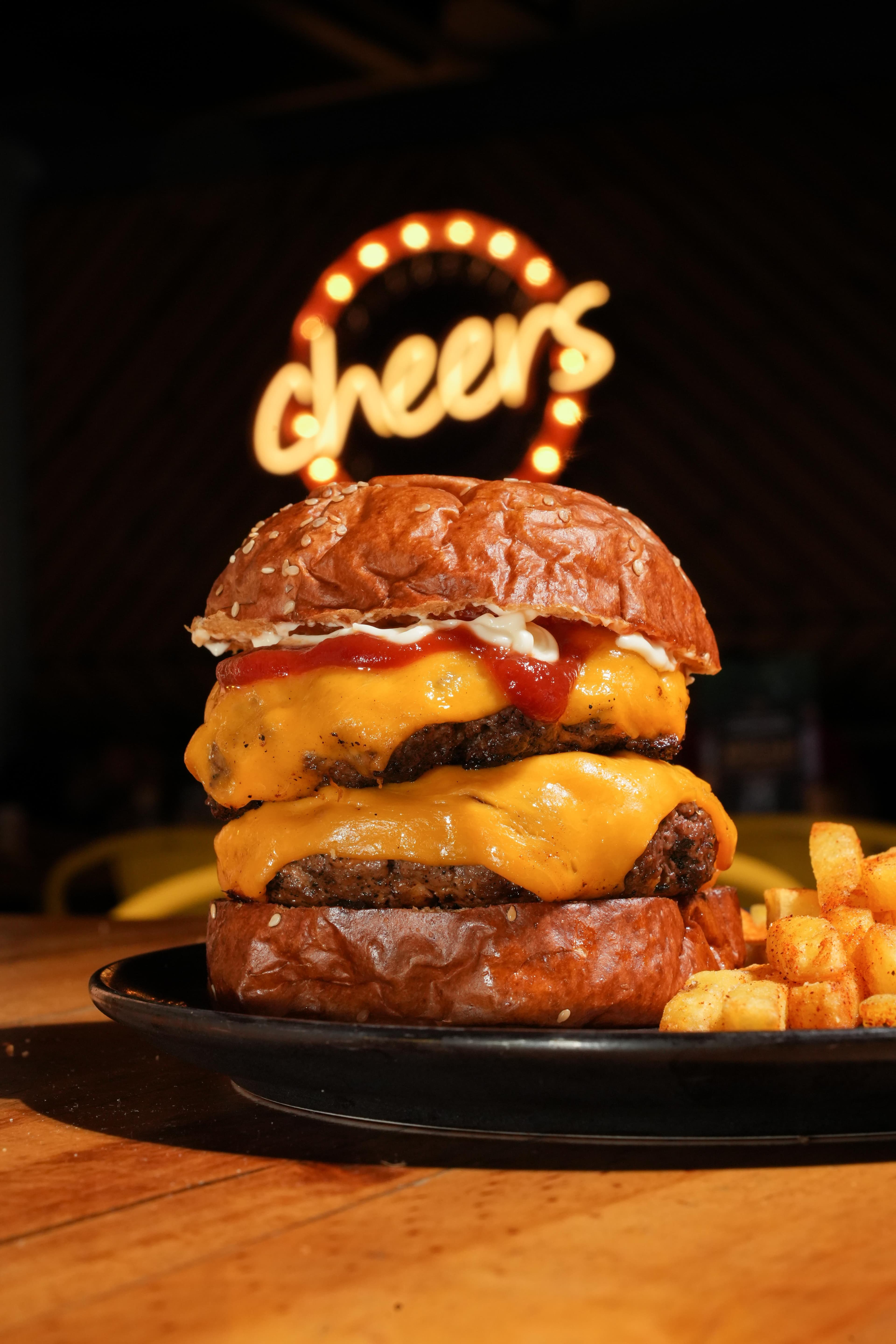 Combo Miercoles Double Cheeseburger + Papas