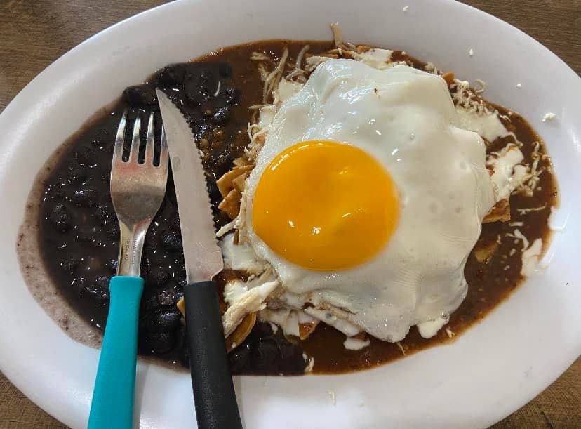 Chilaquiles con 1 Huevo
