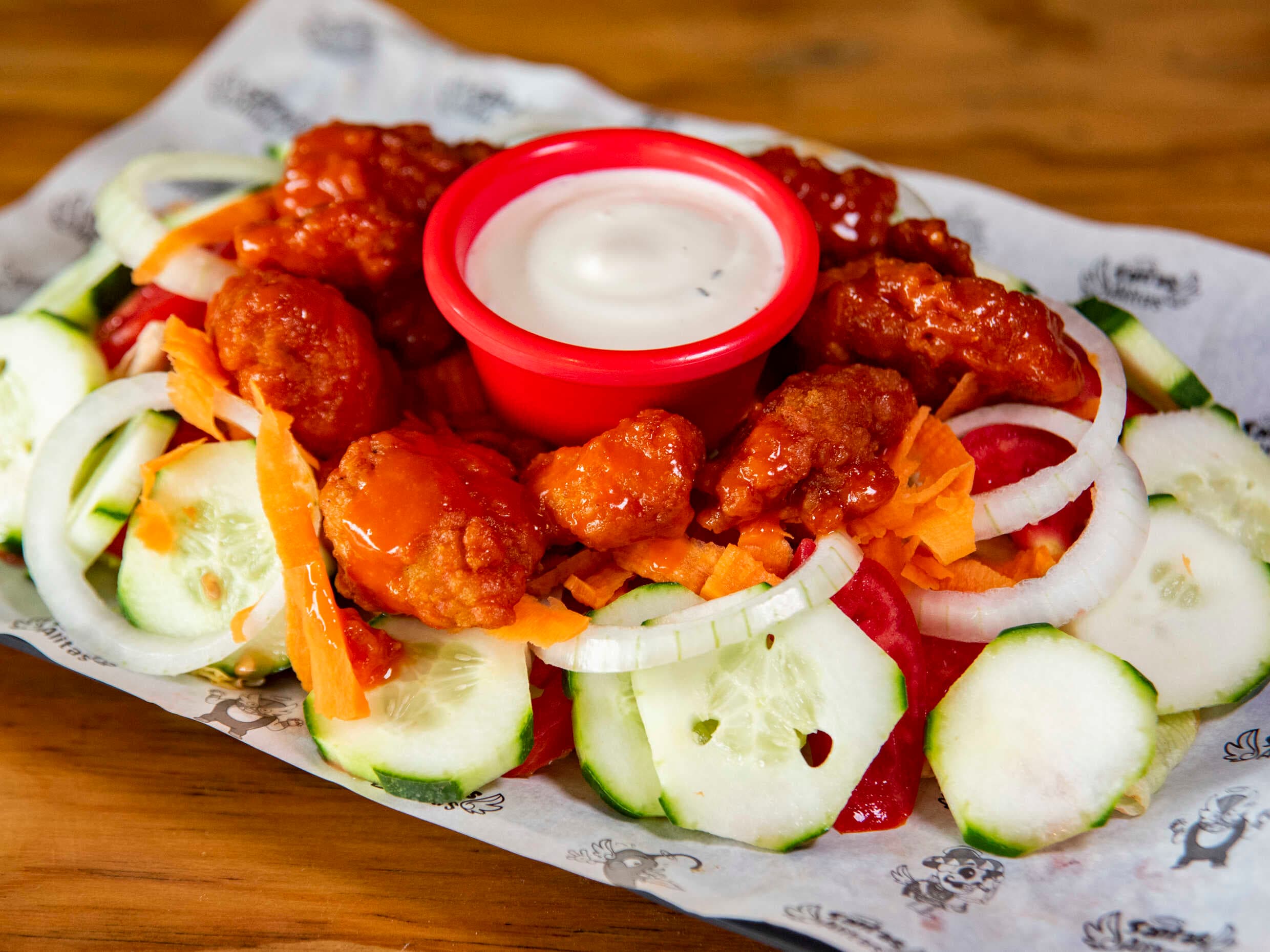 Ensalada de Boneless Bañados
