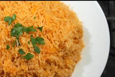 Orden de Arroz Rojo
