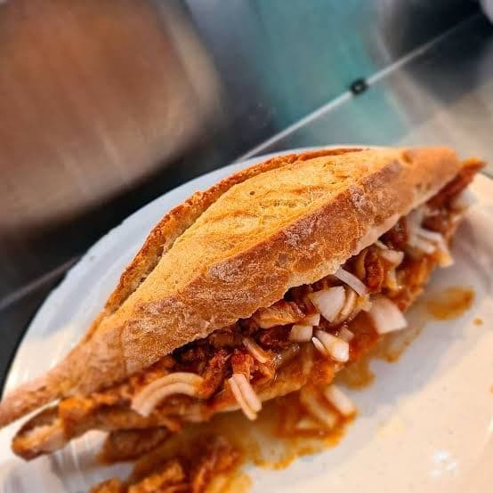 Lonche de Chicharrón