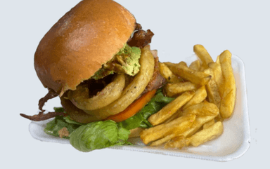 Hamburguesa con Aros de Cebolla con Papas
