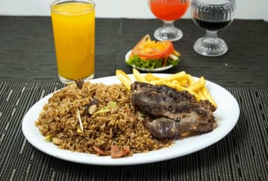 Arroz Chino (3 Carnes) + Carne de Res + gaseosa