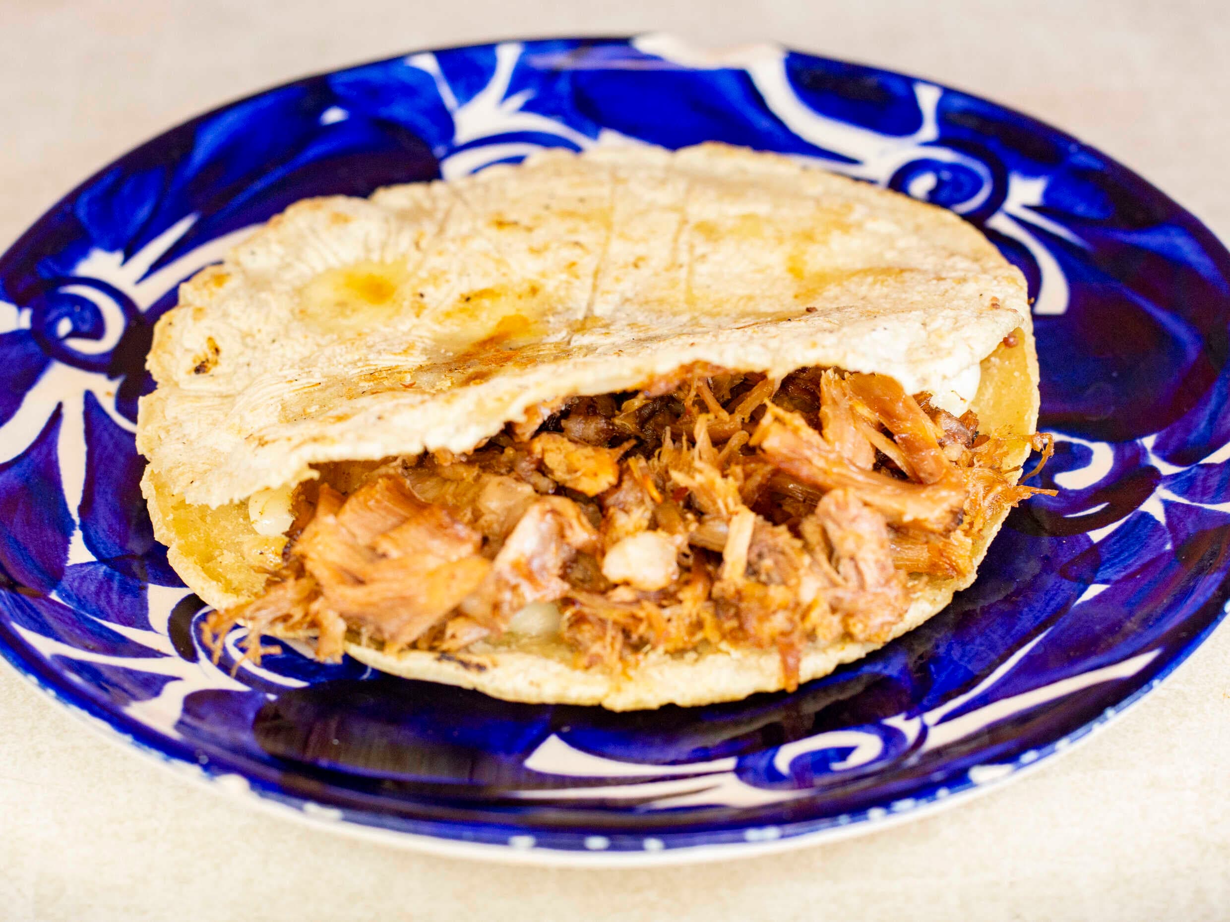 Gordita con Barbacoa