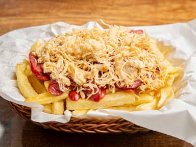 Salchipapa Papipollo