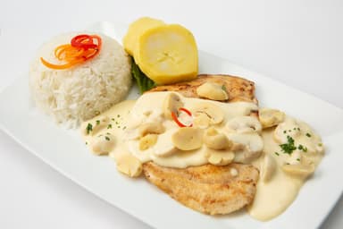 Pollo con Champiñones