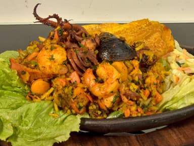 Arroz con Coco a la Marinera