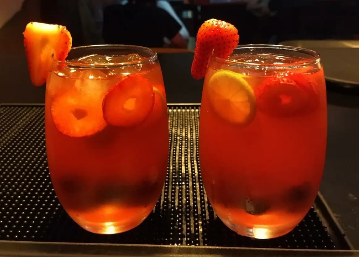 Limonada con Frutos Rojos