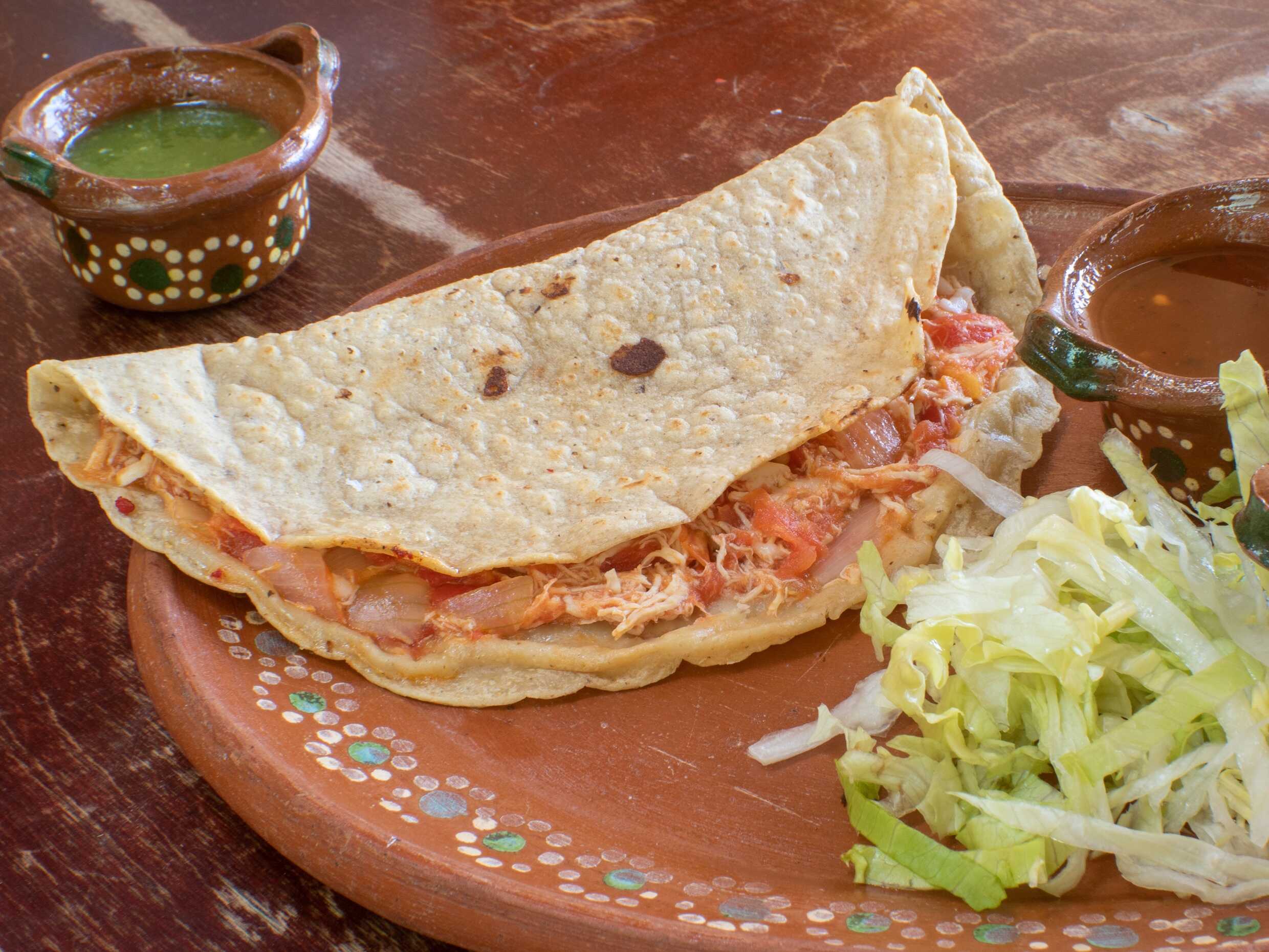 Quesadilla de Tinga de pollo