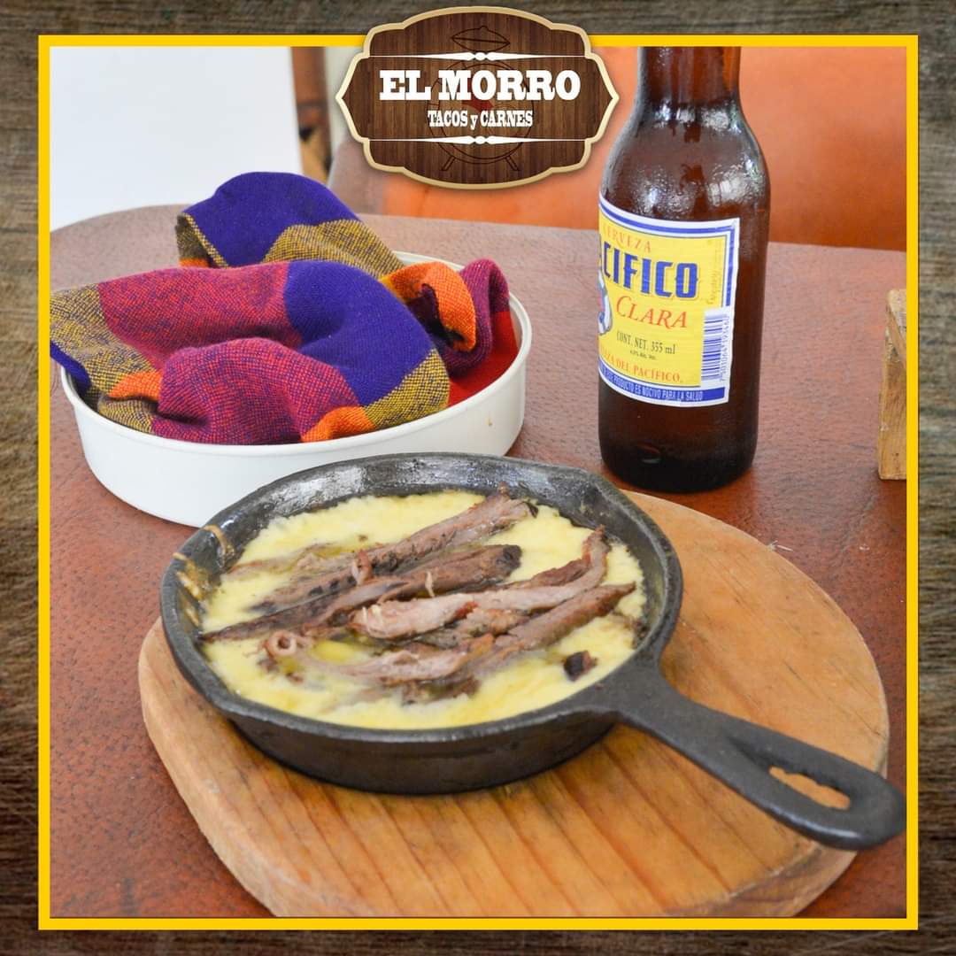 Queso Fundido con Bistec
