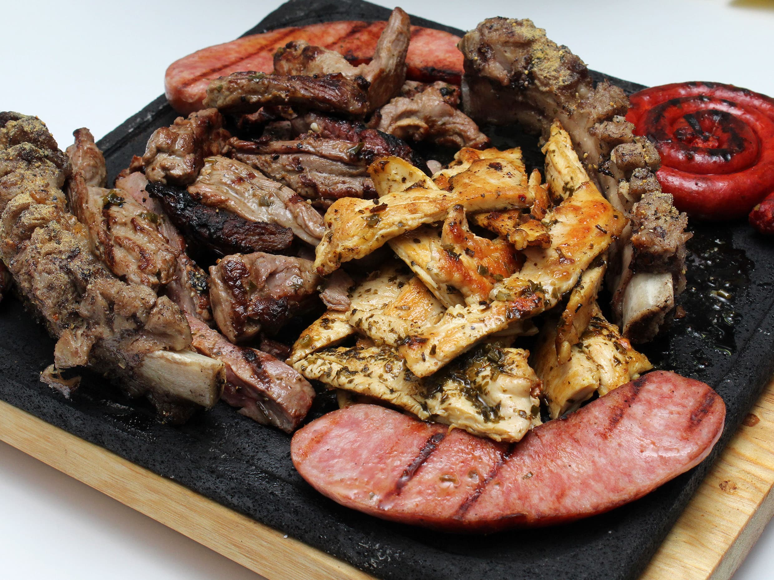 PARRILLADA PARA 4 PERSONAS