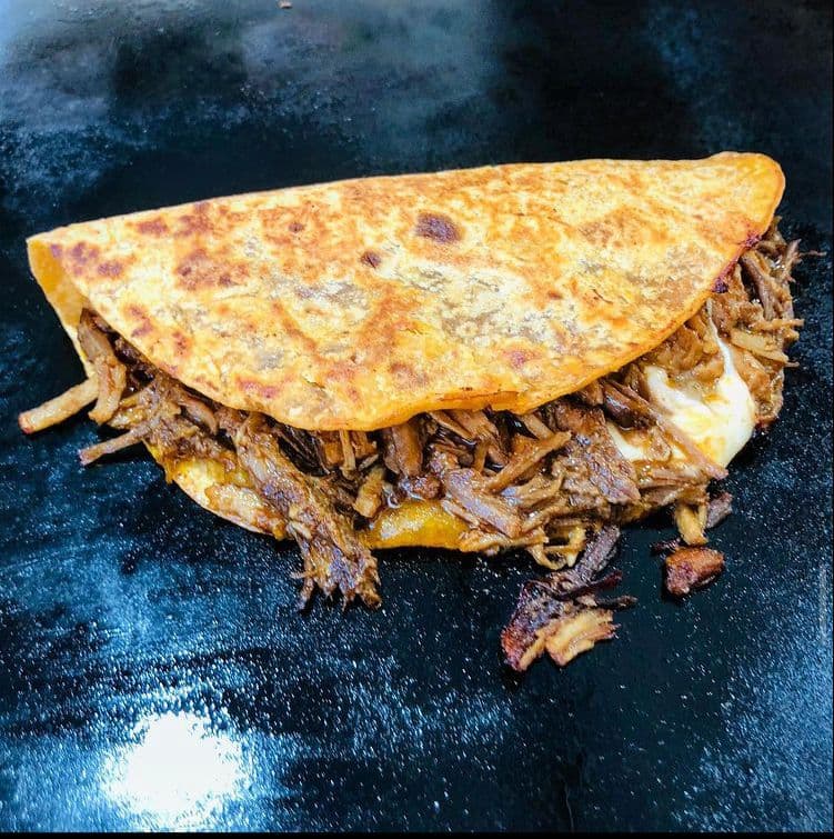 2 Quesadillas