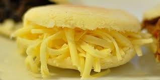 Arepa Venezolana Rellena - Añade tu favorita