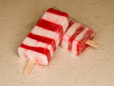Paletas de Crema Fresas con Crema