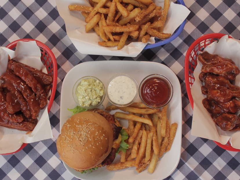 La Esquina Alitas&Burguers