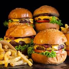 Combo Eliminatorias 4 Hamburguesas Especiales⚽