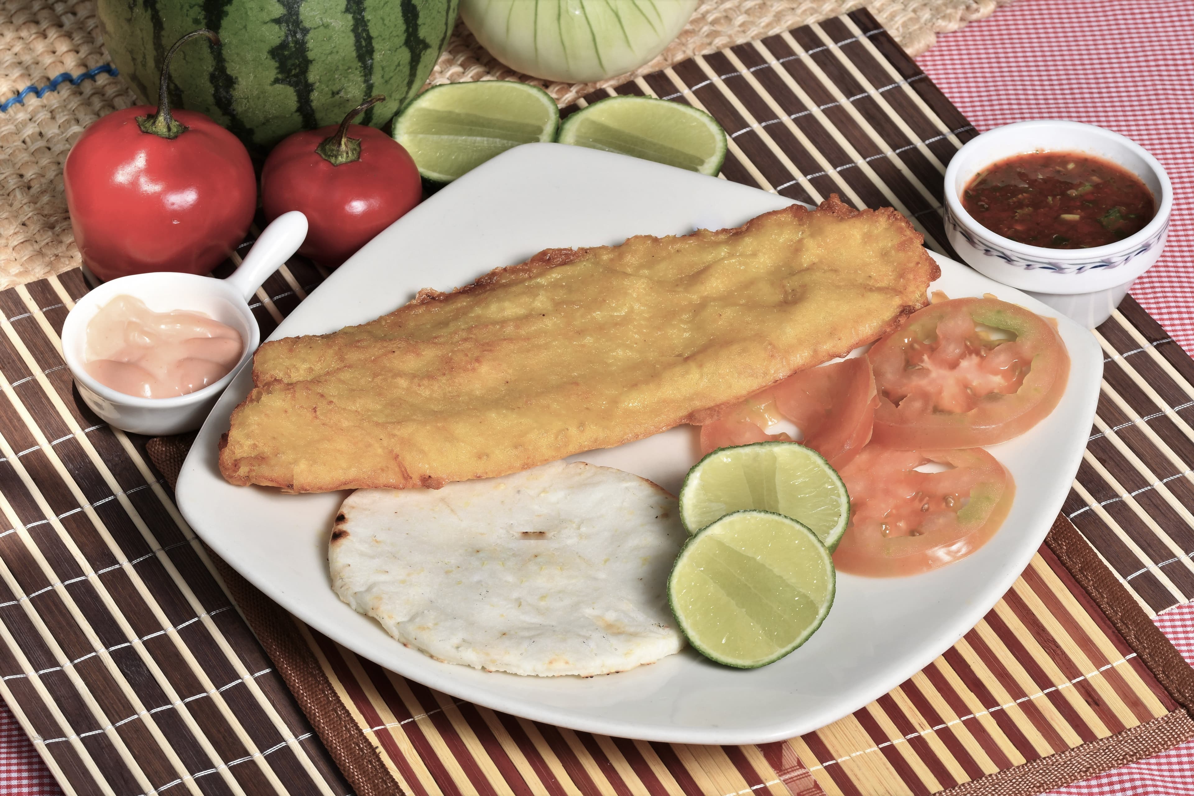 Combo Torta de Pescado + Coca Cola 250 ml