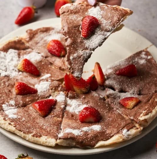 Pizza Mediana Nutella y Fresas