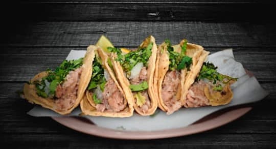 Orden de Cinco Tacos + Coca Cola