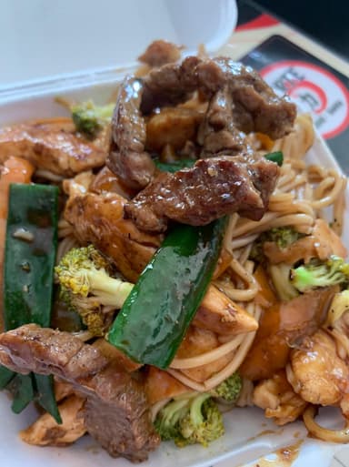 Yakisoba Arrachera