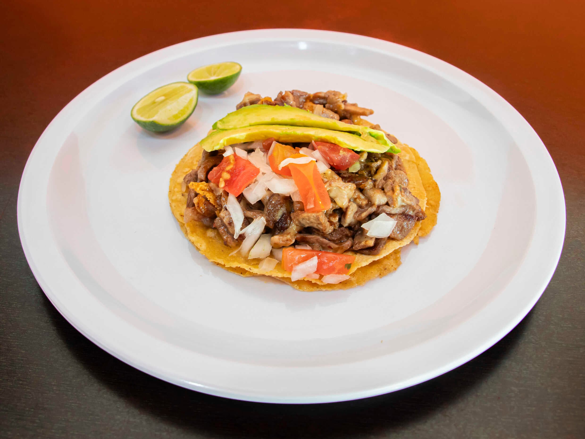 Bistec con Queso