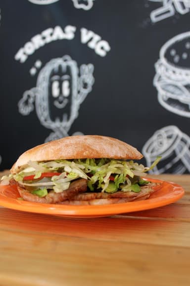 Torta de Carnitas
