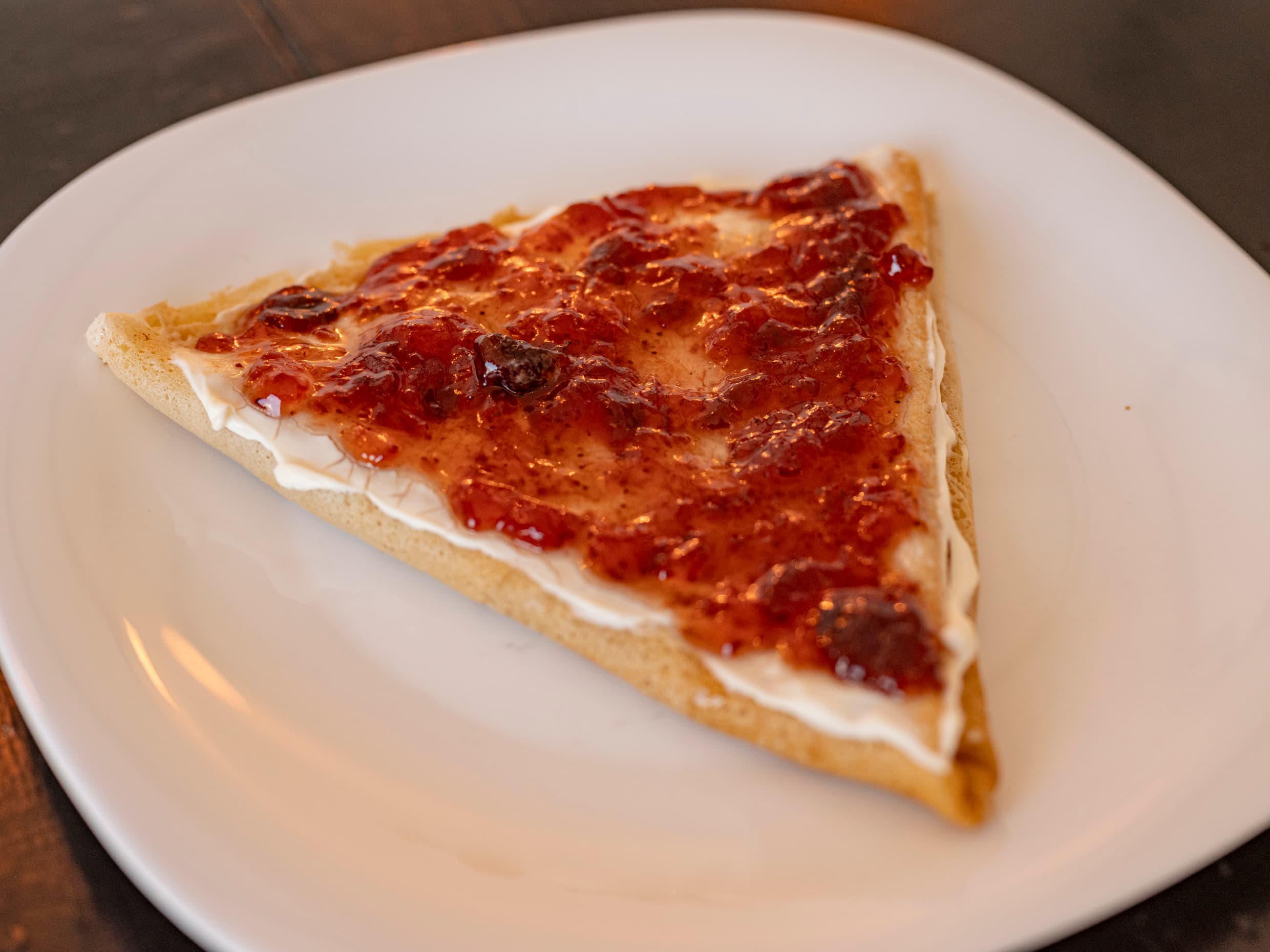 Crepa mermelada fresa y queso p