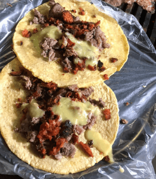 Taco de Arrachera con Chorizo