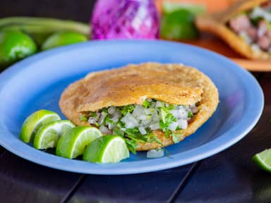 Gordita de Requesón