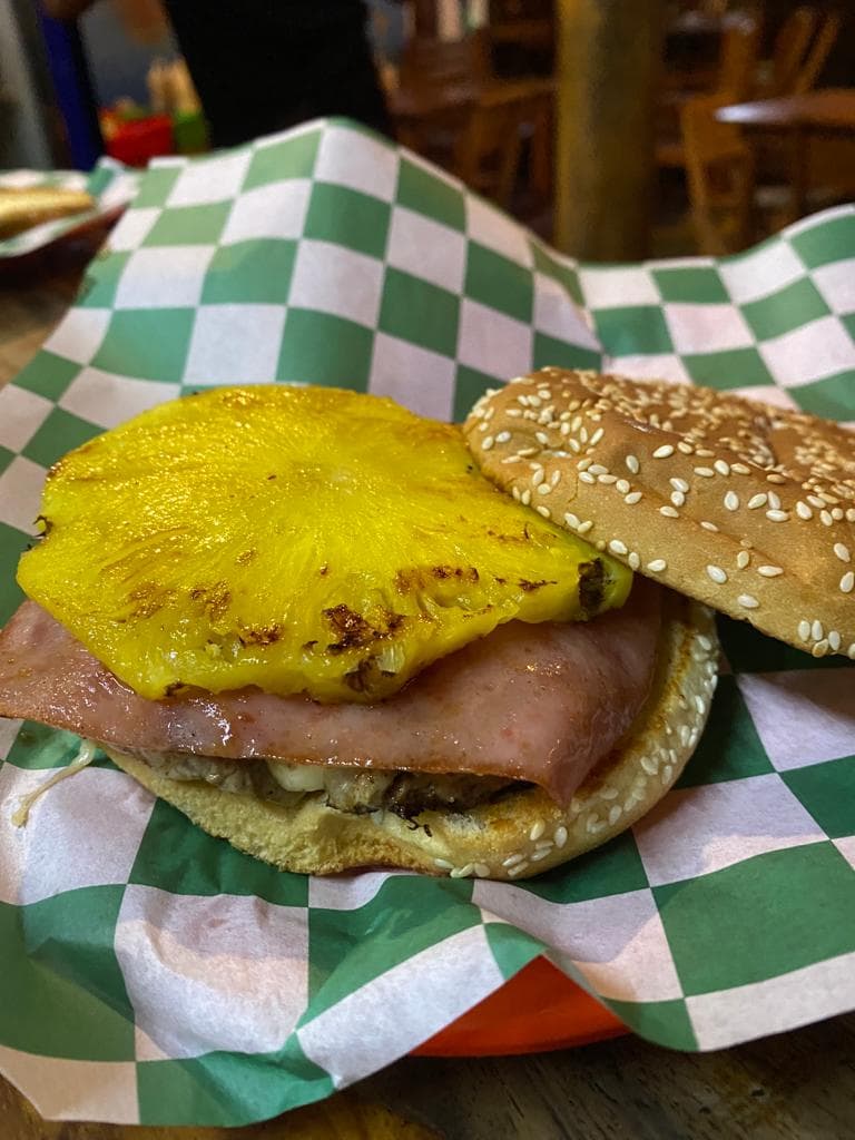 Hamburguesa Hawaiana