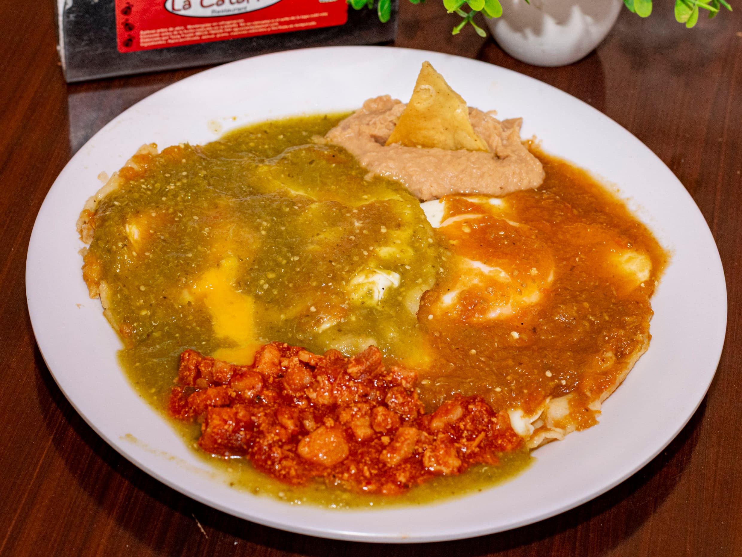 Huevos Divorciados
