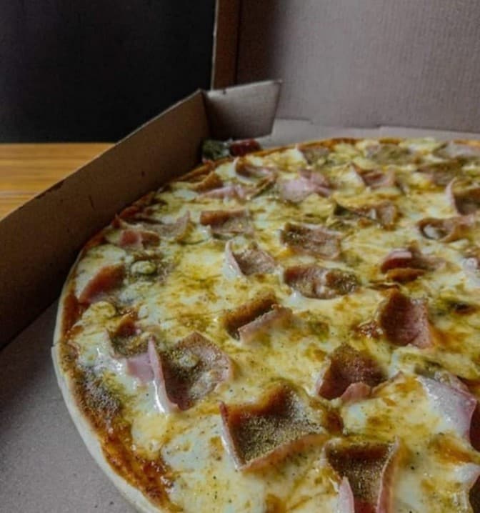 2 Pizzas Clásicas Medianas