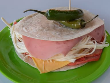 SINCRONIZADA*