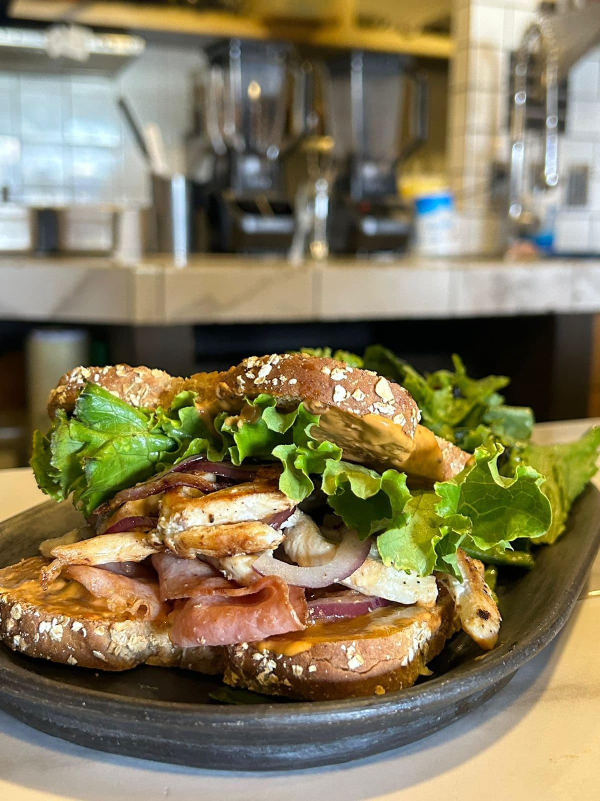 Sándwich de Pollo al Chipotle
