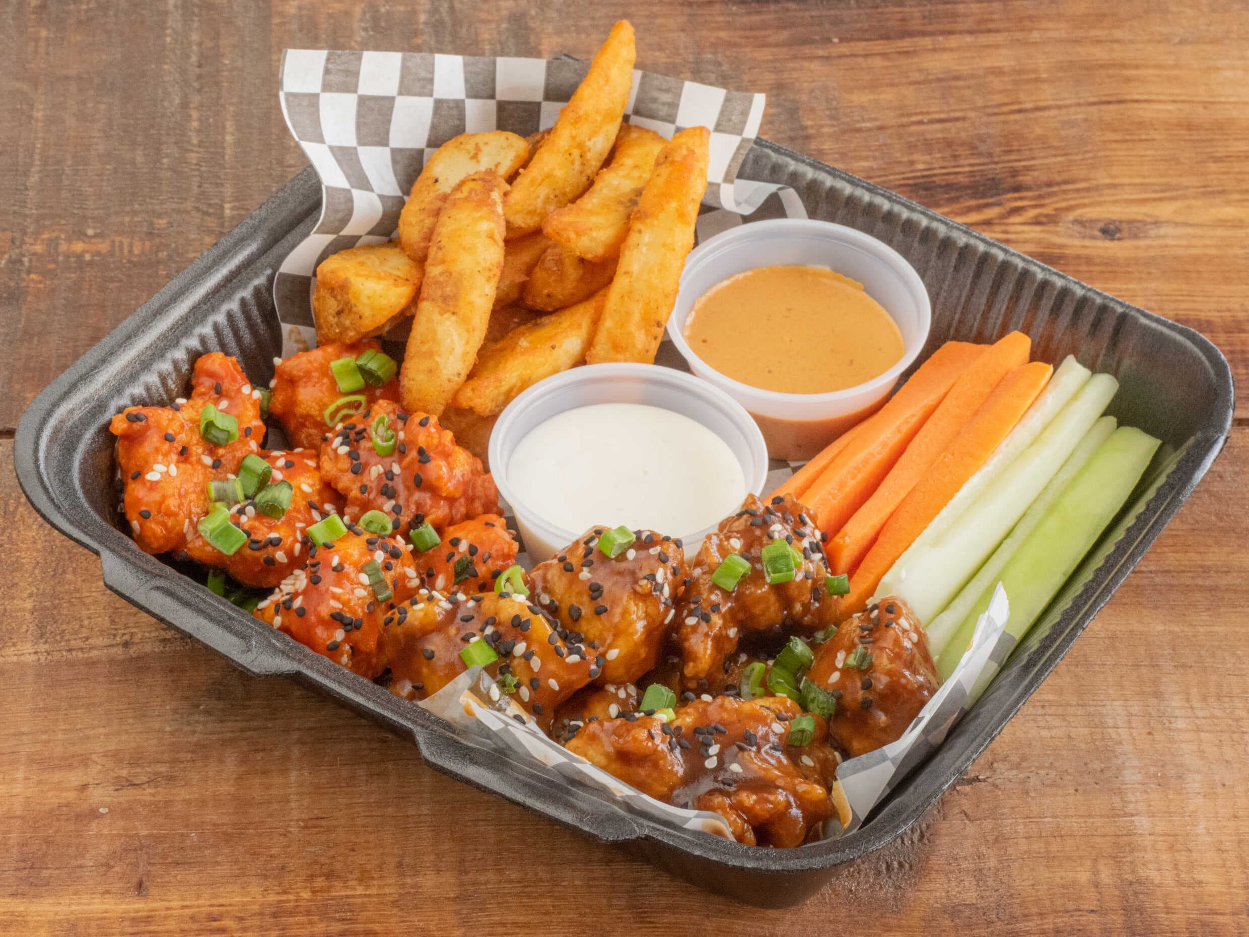 15 Piezas de Boneless con la Salsa de Tu Elección