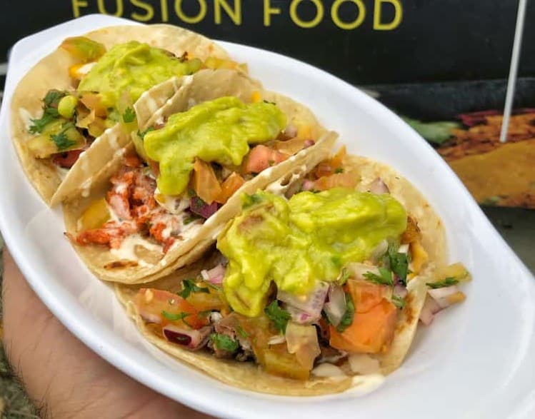 COMBO- 6 Tacos + 2 Gaseosas 250ml + 2 Adicionales