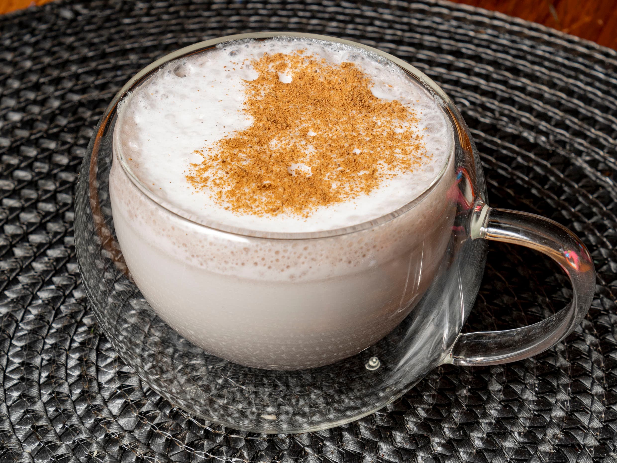 Taro Latte Caliente