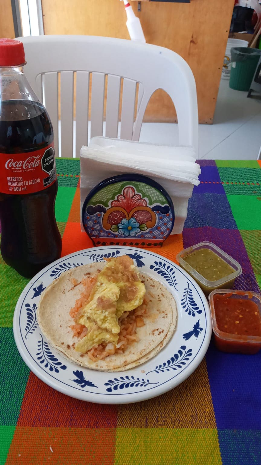 Huevo en Salsa Verde
