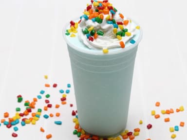 Basic Malteada Chicle y Pega Grande