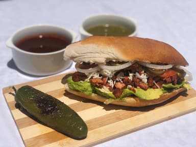 Lonche Mixto de Adobada