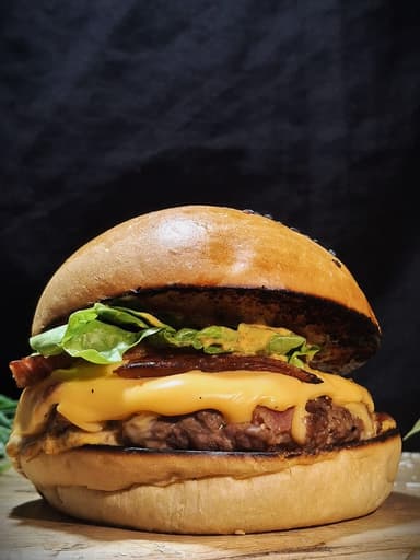 Burger Clásica Dante Alighieri