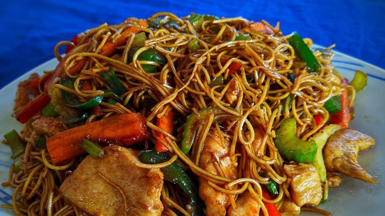 Low Mein de Pollo