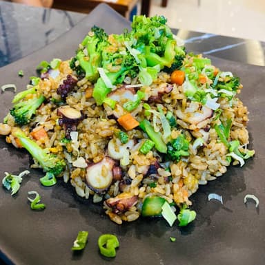 Yakimeshi Especila De Pulpo